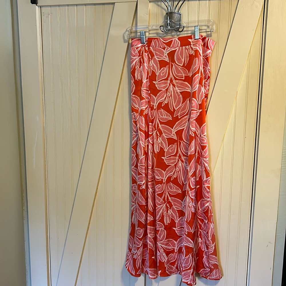 Sincerly Jules Light and airy Maxi skirt